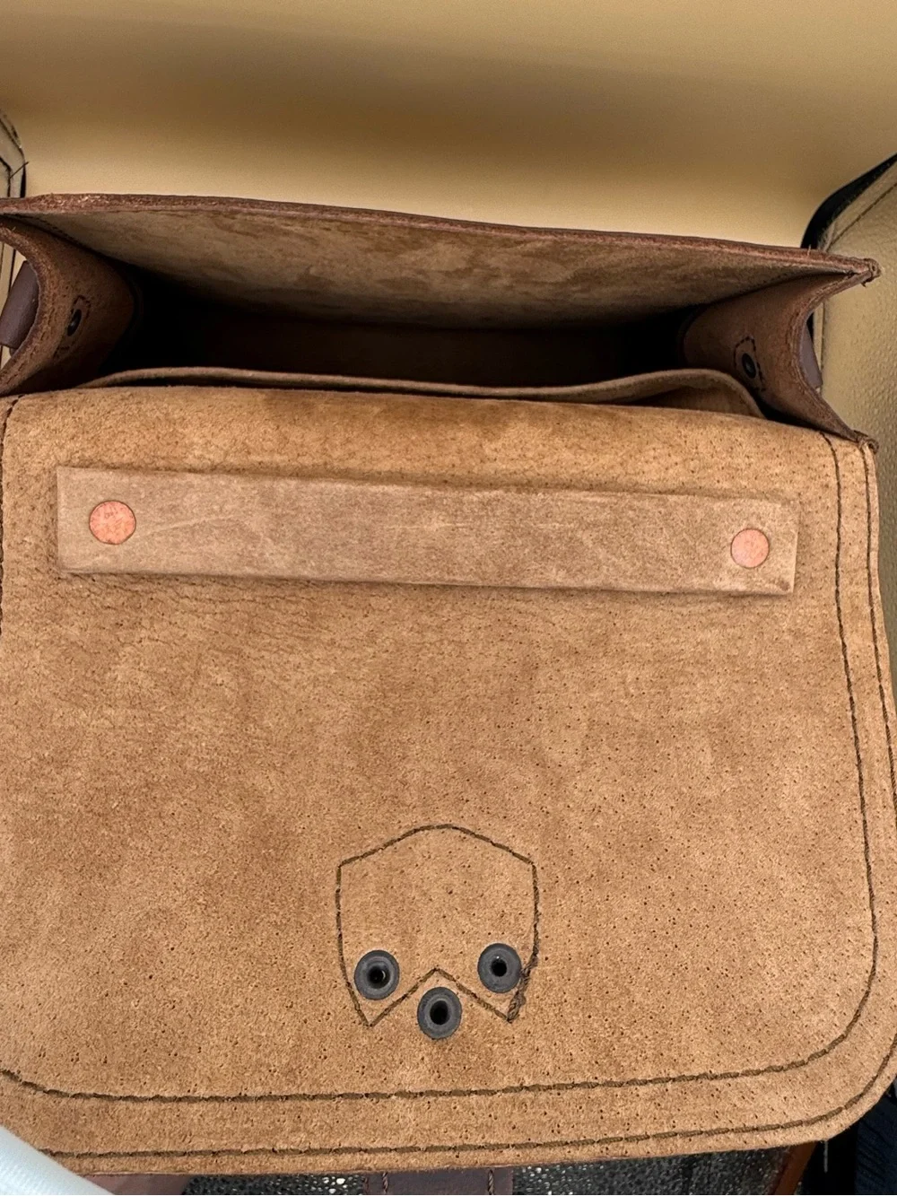 Saddleback Leather Indiana Satchel Dark Coffee Brown Blue Logo